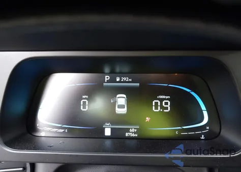 2025 Hyundai Elantra Sel Sport z USA, uszkodzony, nr VIN KMHLM4DG2SU955860